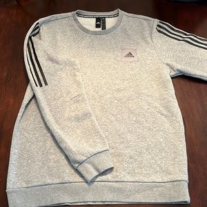 Adidas gray crew neck sweatshirt like new size L